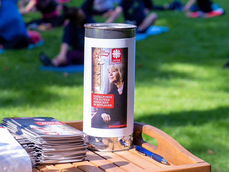 Infostand beim Caritas Sternschnuppen Yoga