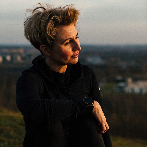 Silke Walner im Abendlicht über dem Ruhrgebiet